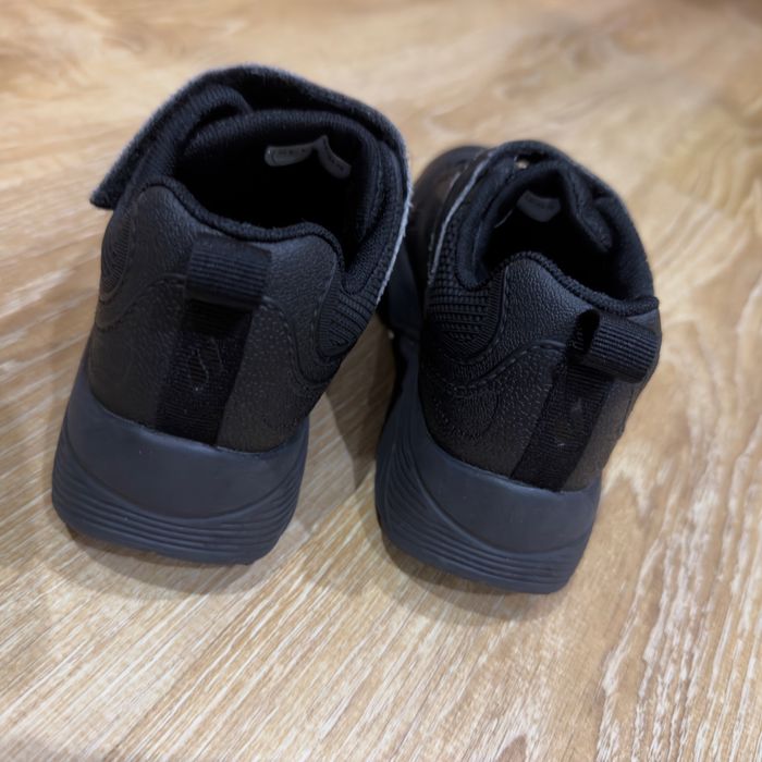 Кросівки Skechers 32 розмір