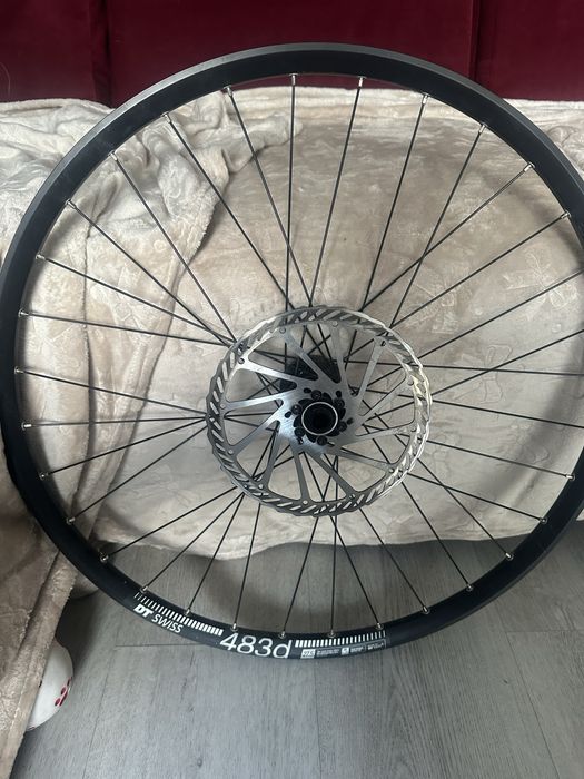 Sprzedam koła dt swiss 483d