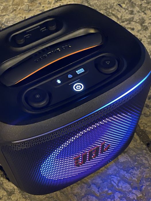 (Alugar) JBL PARTYBOX ENCORE 2 + Microfone