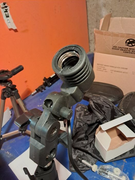 2x lampa studyjna + 2x statyw + 4x płótno