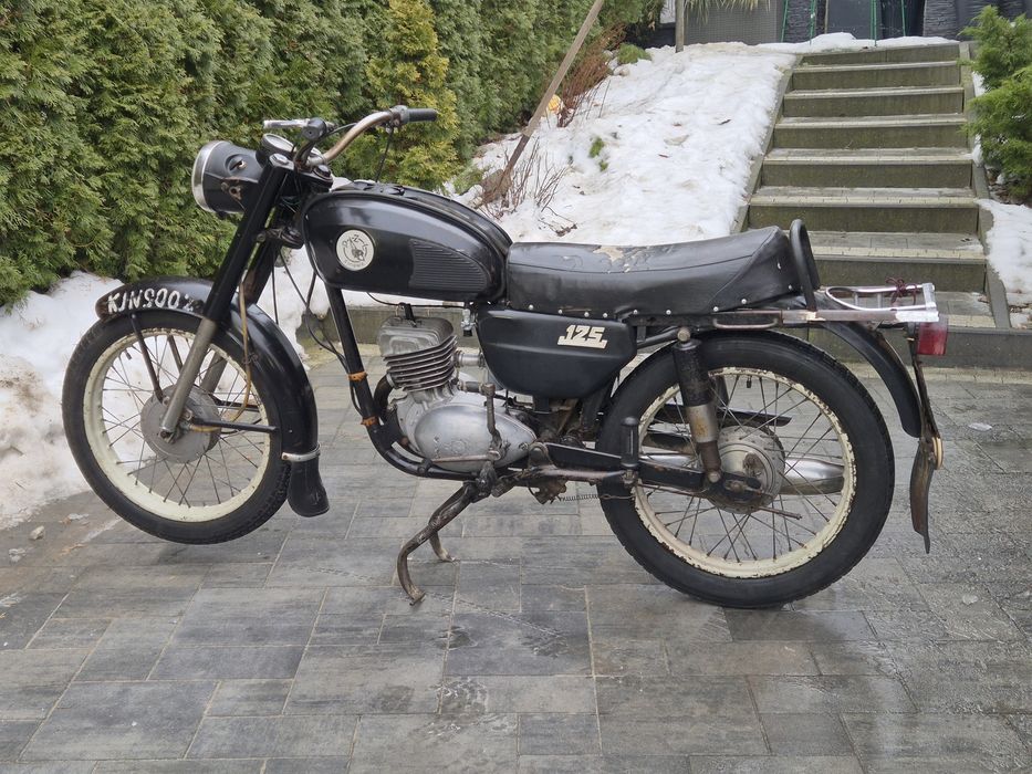 Wsk 125/Oryginalna/Kompletna/Odpala od kopa/Idealna baza do renowacji