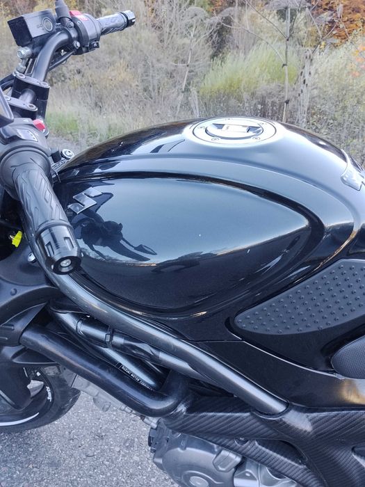 SUZUKI GLADIUS Лімітований 162/500