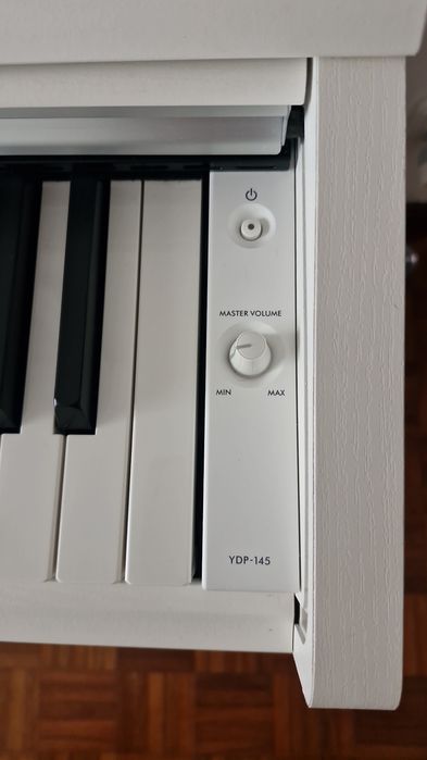 Piano Yamaha  NOVO