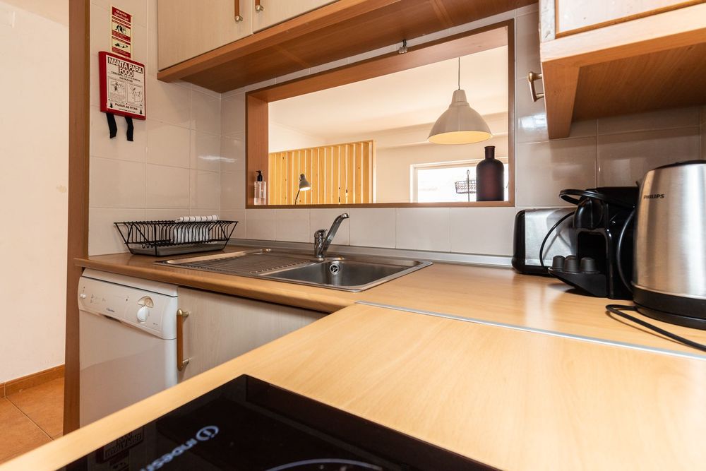 Apartamento T1 inserido Golden, Barco, piscinas, Jacuzzi, Animação