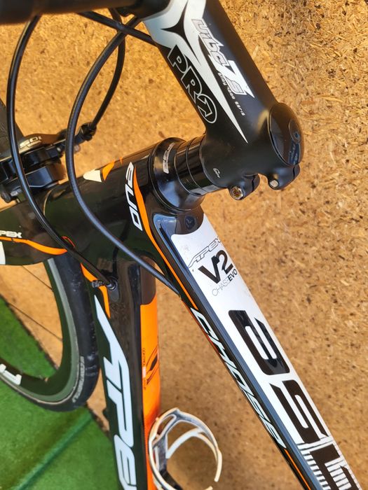 Шосейний карбоновий велосипед Apex Chase V2 / Shimano 105 /6,8кг