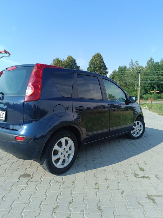 Продам Nissan note 2007