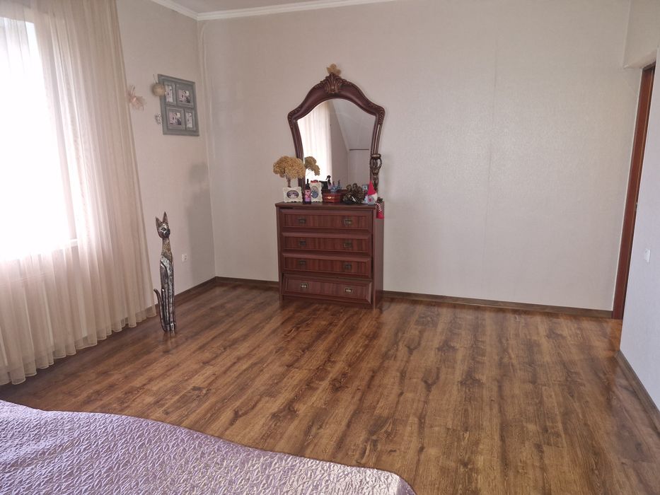 Дом в тихом месте для большой семьи