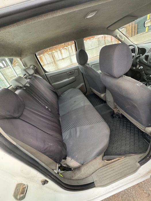 Toyota hilux 4x4 iva dedutivel