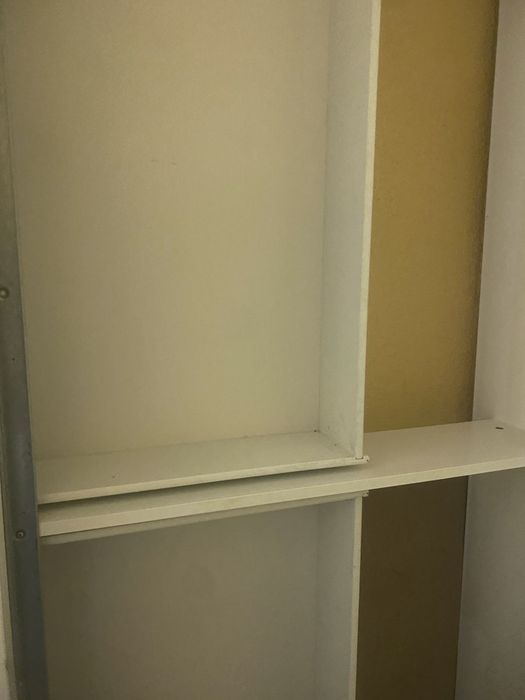 Cama ikea com 2 gavetoes