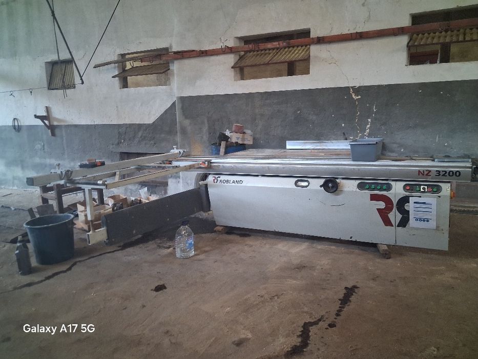 - esquadrejadora ROBLAND NZ3299