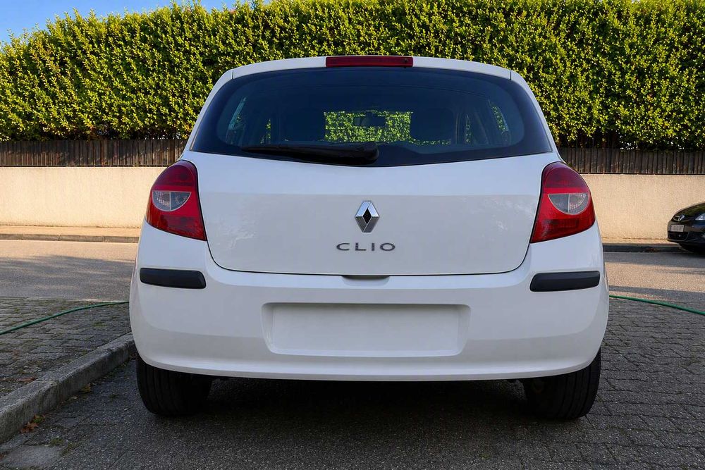 Renault Clio 1.5 dCi | Março 2009 | Comercial | 2 Lugares