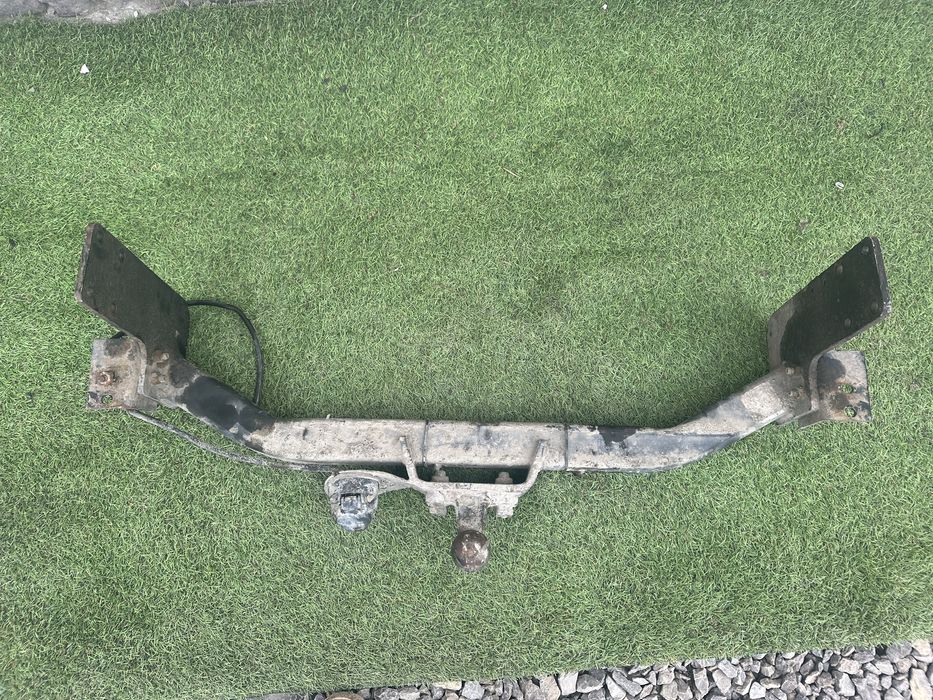 Фаркоп sprinter w903 оригінал шрот