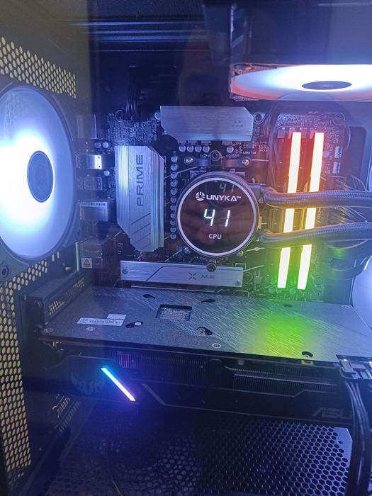 PC gaming+monitor