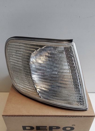 Указатель поворота, поворотник, фара, Ауди 80 b3, Audi 100 A4 A6 C4