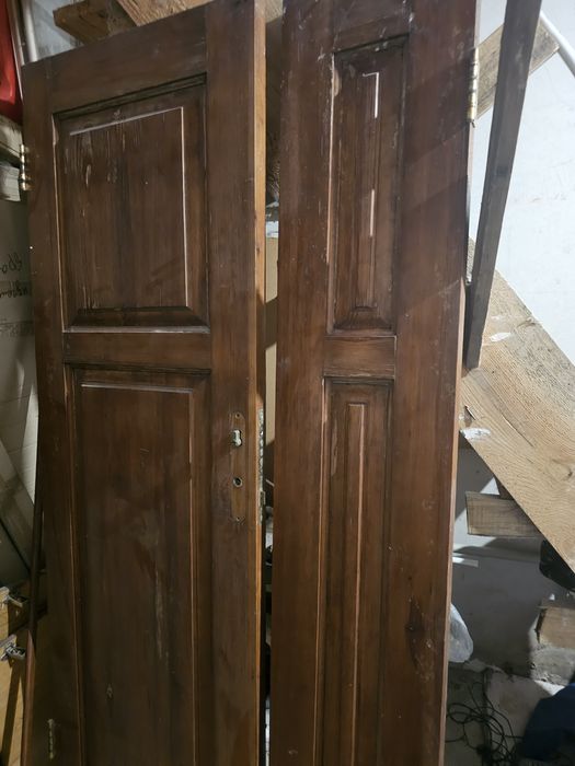 Продам двері дерево натуральне