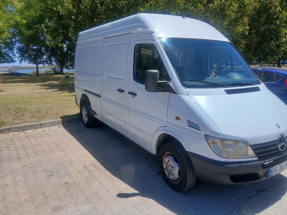 Vendo Mercedes Sprinter 413cdi muito bom estado