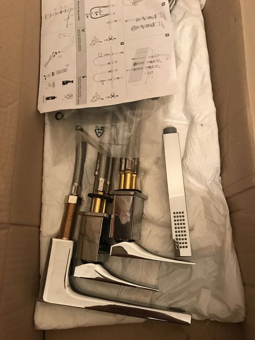 Carlo Frattini Zeta Bateria wannowo 4-otworowa Chrom F3974CR