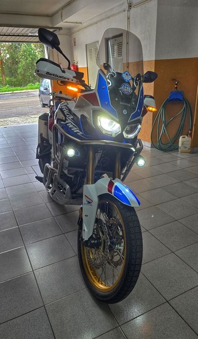 Honda CRF1000L África twin Adventure Sports Tricolor Dez 2019