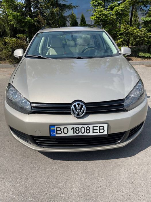 Джетта 2012 рік універсал