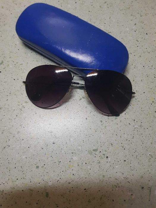 Okulary przeciwsłoneczne męskie + etui