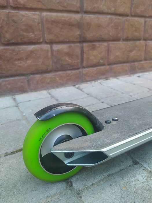 Продам самокат Oxelo Stunt Freestyle MF 3.6