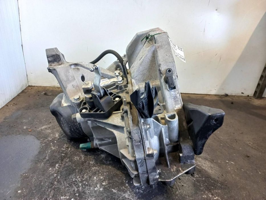 CAIXA DE VELOCIDADES RENAULT MEGANE III BERLINA 5P REF. JR5175