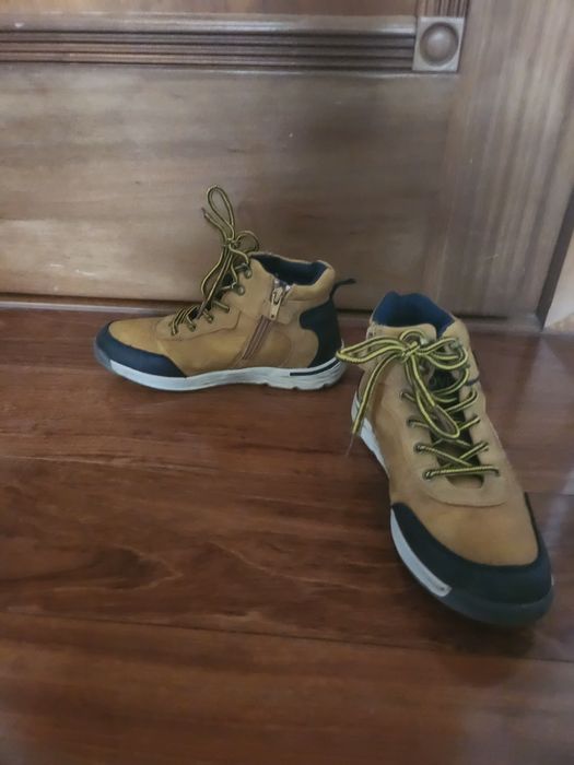 Buty dla chłopca jesień r 34