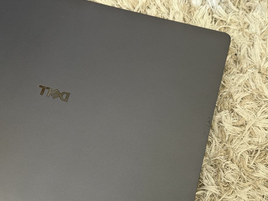 Робоча станція DELL PRO MAX 16 Plus [ 16” 120hz/ Ultra 7 265HX / 32gb / RTX PRO 5000 Blackwell, 24 ГБ/ 1tb Ssd]