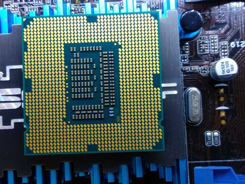 Материнская плата Asus P8B75-V (s1155, Intel B75, PCI-Ex16) рабочая + могу доукомплектовать