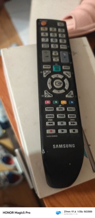 Televisão de plasma Samsung de 32 polegadas467769939335598080