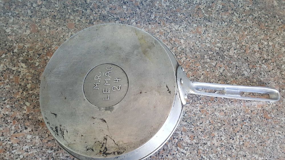 M. R. Lemão, Frigideira profissional, 24cm, em Alumínio forte fundido