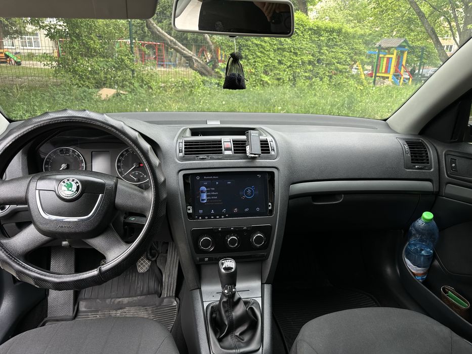 Skoda Octavia 2010 рік 1.6 дизель