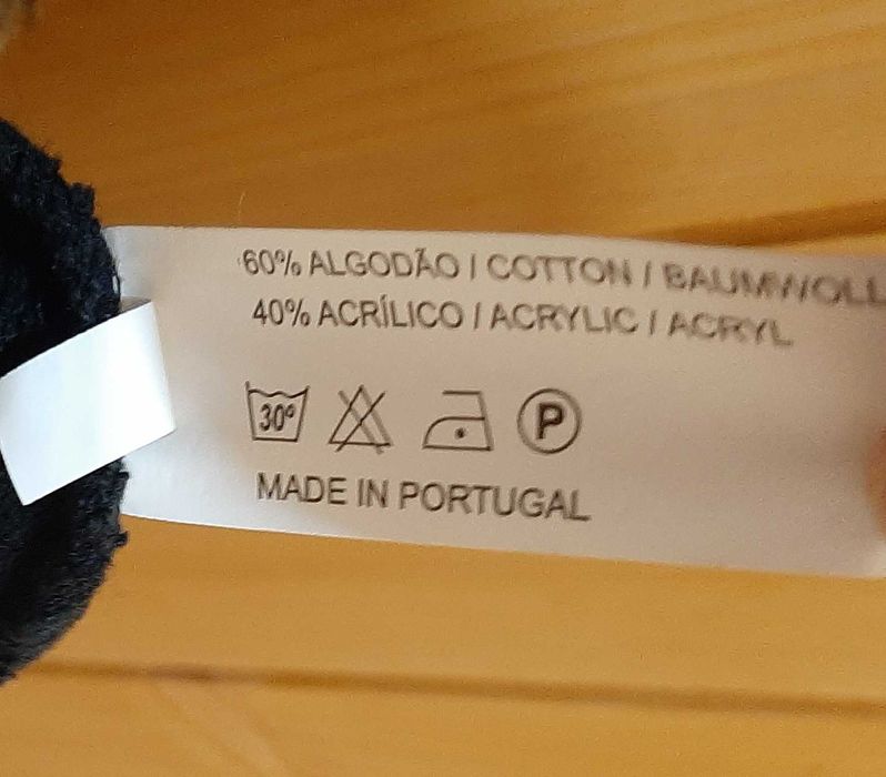 Capa com capuz da Ruga - portes incluídos