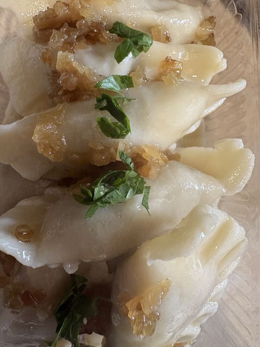 Pierogi Naleśniki Krokiety Gołąbki rogaliki drozdżowe