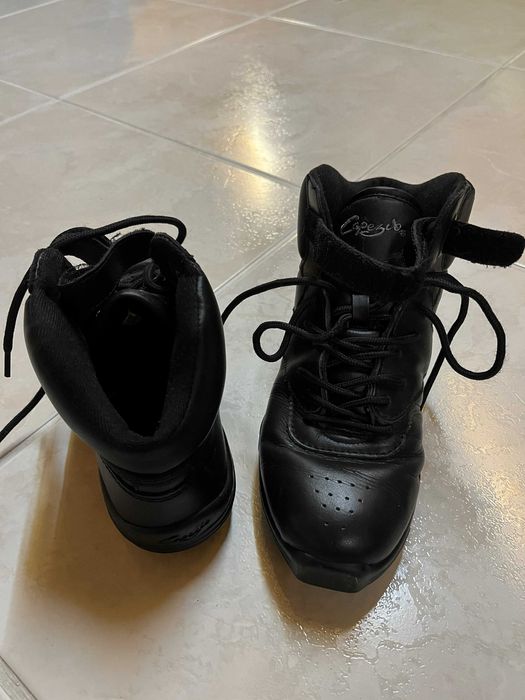 Sapatilhas de dança em pele