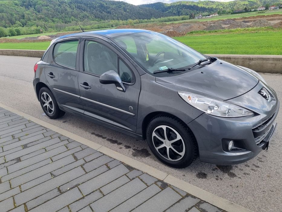 Peugot. 207 2012