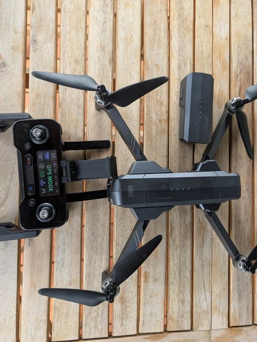 Dron sjrc f11 4k pro 2 baterie etui