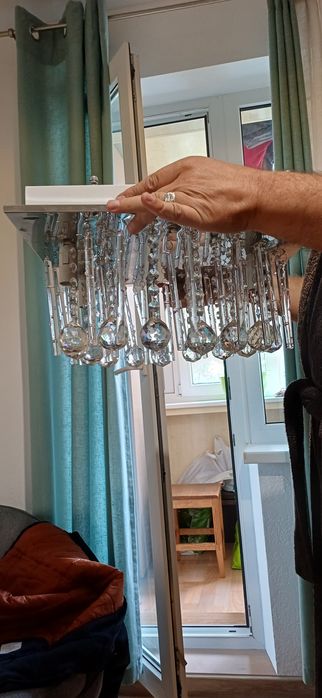 Люстра з підвісками "кристалами"