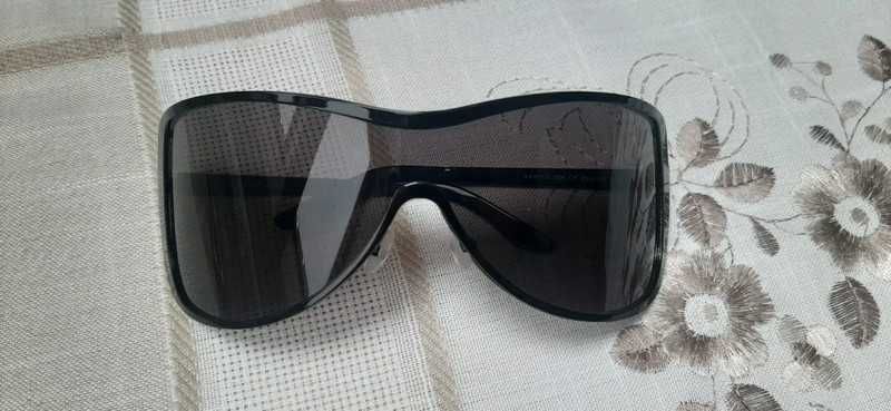 Okulary przeciwsłoneczne damskie Armani