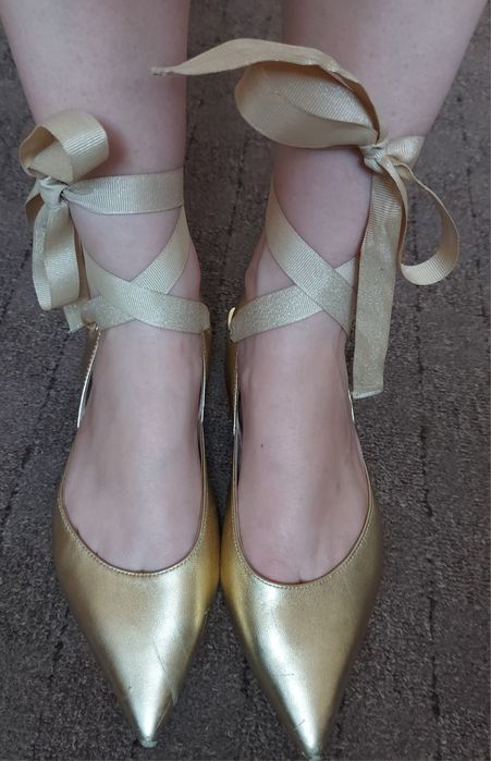 Брендовi золотистi балетки