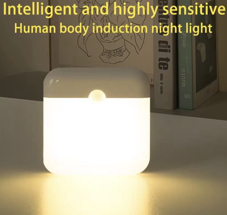 Лампа аккумуляторная  с датчикои движения