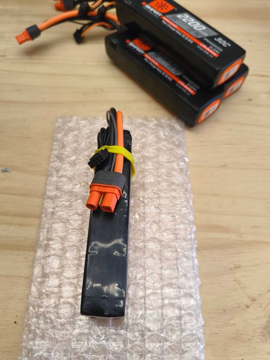 Bateria lipo 2200mA 11v 3S 30C