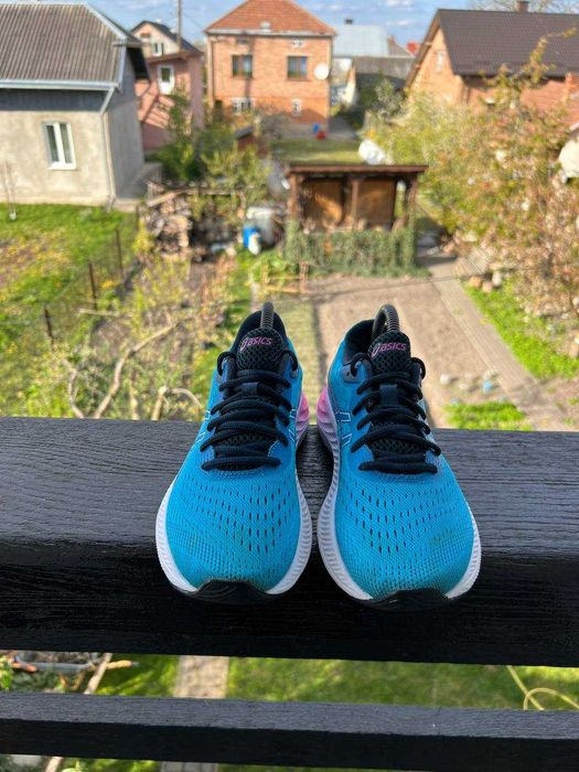 Кросівки ASICS Gel-Excite 8