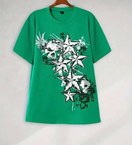Нова зелена футболка