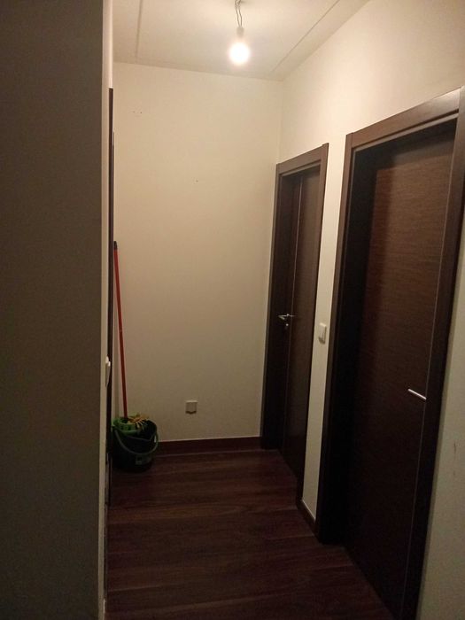aluga-se quarto em apartamento T2