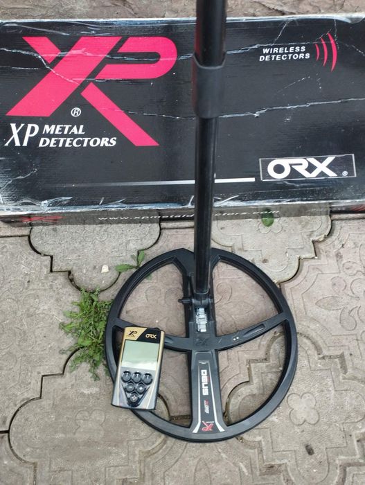 Металошукач Deus XP