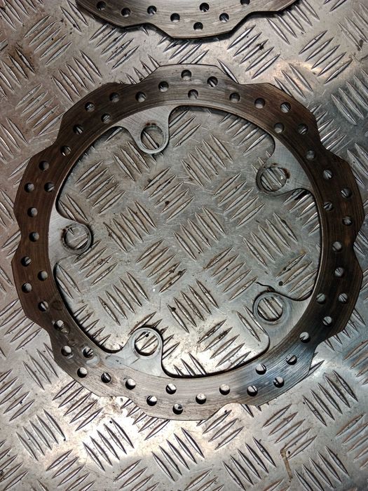 Honda CB 750 Hornet Tarcze Hamulcowe Przód Przednie Tarcza 23+