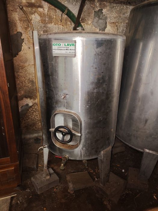 Cuba de inox para vinho