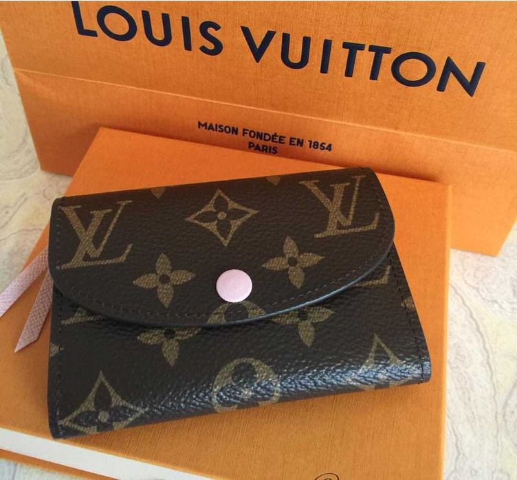 Carteira Louis Vuiiton C/caixa e Dustbag