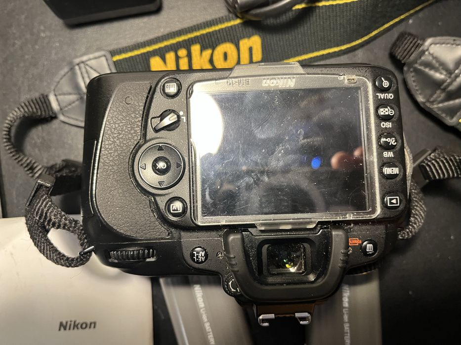 Nikon d90  sprawna bardzo dobry stan